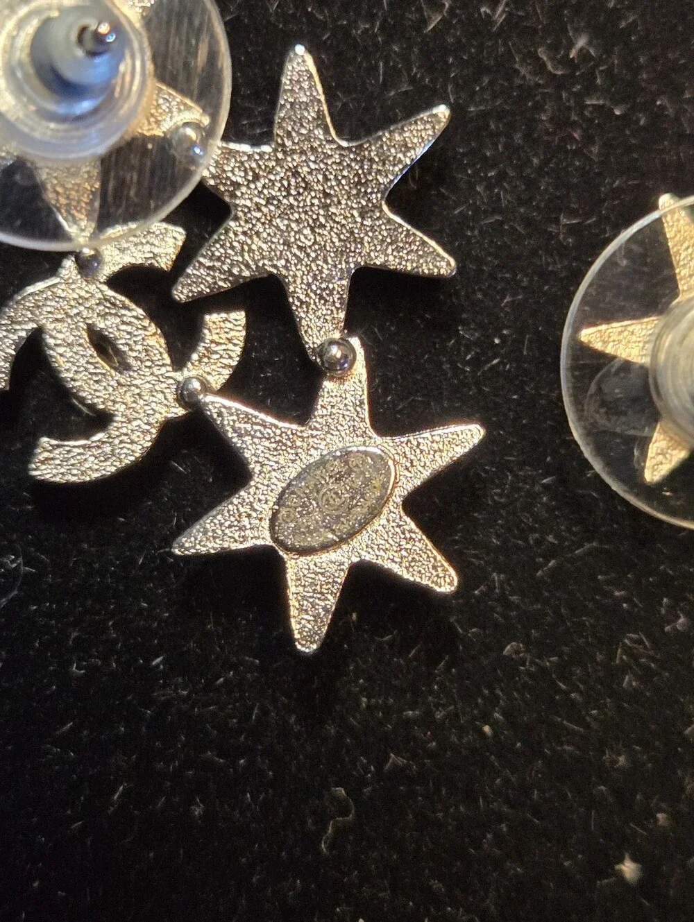 #147 CHANEL Star CC Earrings Silver, 2016 pierced - AUTHENTIC CHANEL